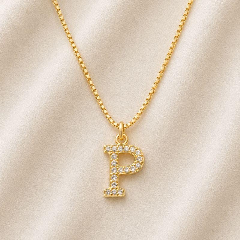 COLAR LETRA ZIRCONIA P