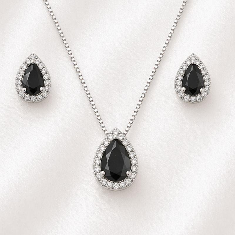 CONJUNTO GOTA PRETA