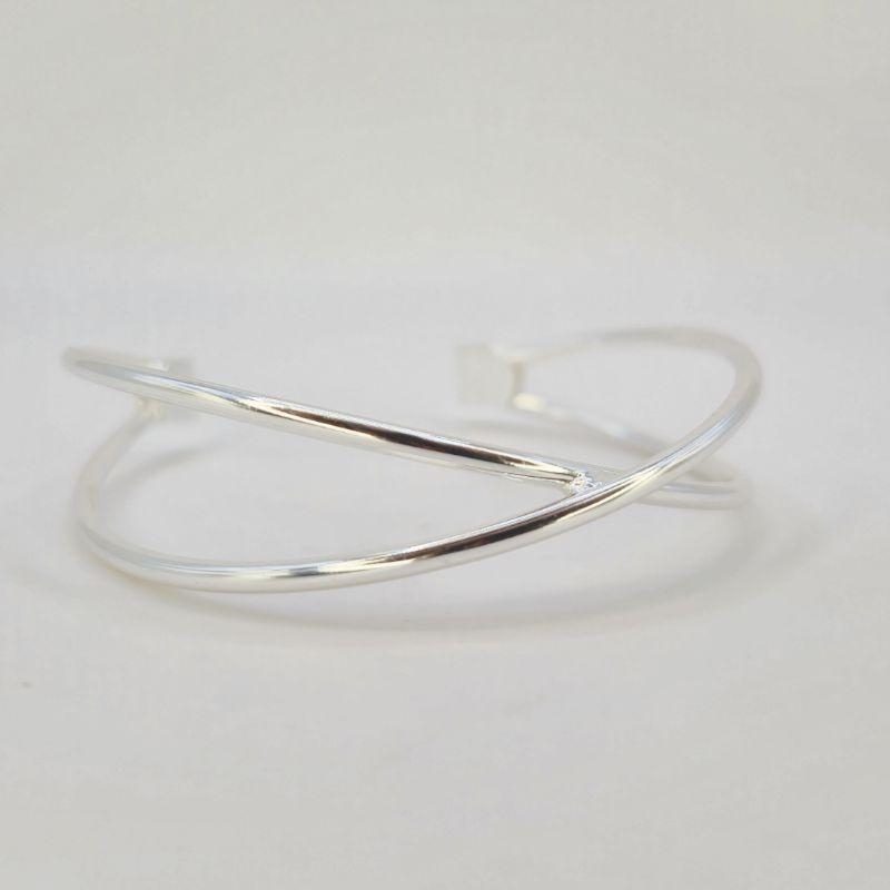 BRACELETE CRUZADO