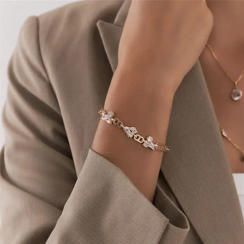 PULSEIRA COM ELOS LISOS E ZIRCÔNIAS