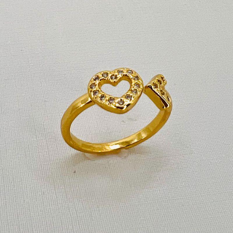 ANEL SETA PARA CORACAO ZIRCONIA