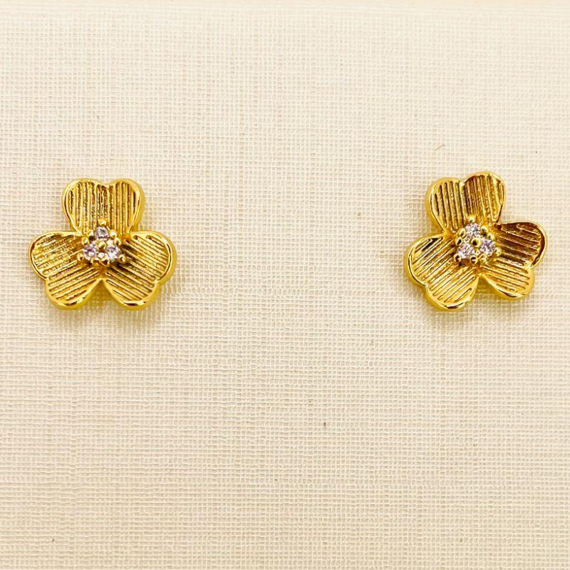 BRINCO TREVO PONTO ZIRCONIA