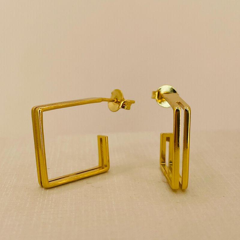 MEIA ARGOLA LINHA QUADRADO