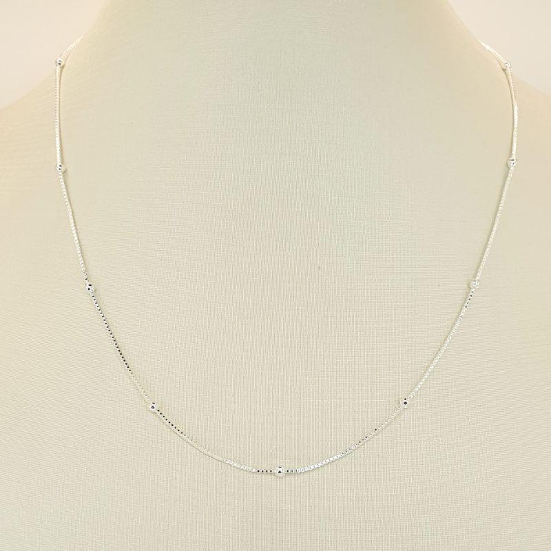 COLAR BOLINHA ESPACADA