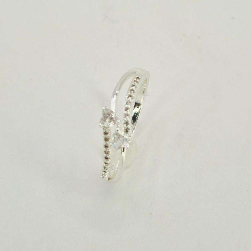 ANEL COM CORACOES PEQUENOS