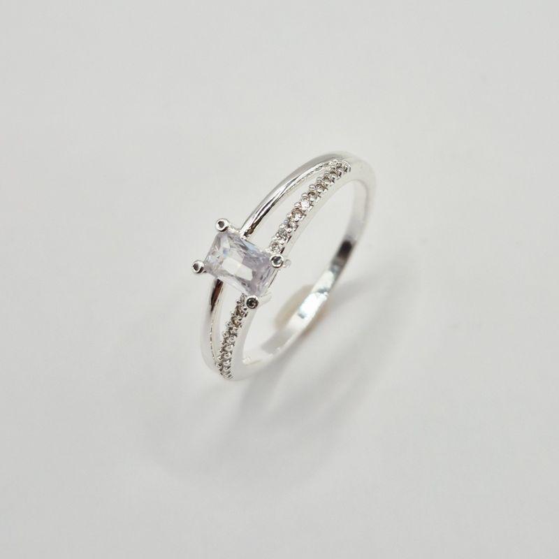 ANEL PONTO DE LUZ ARO CRAVEJADO