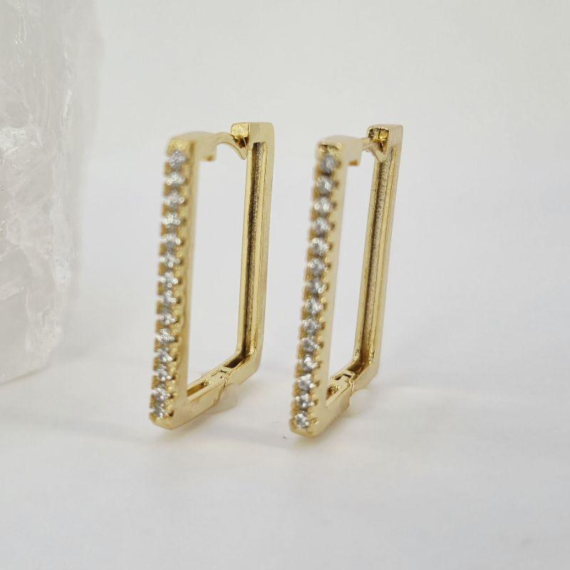 BRINCO RETANGULAR CRAVEJADO