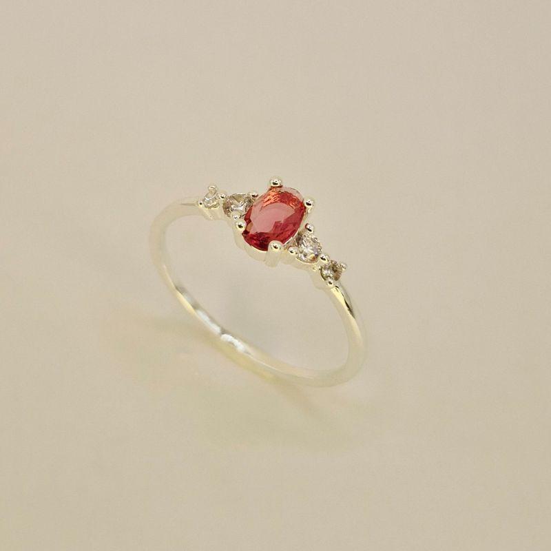 ANEL PEDRA VERMELHA OVAL