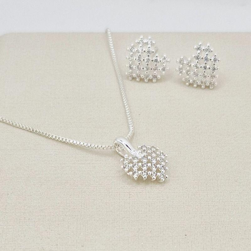 CONJUNTO CORAÇÃO CRAVEJADO PRATA