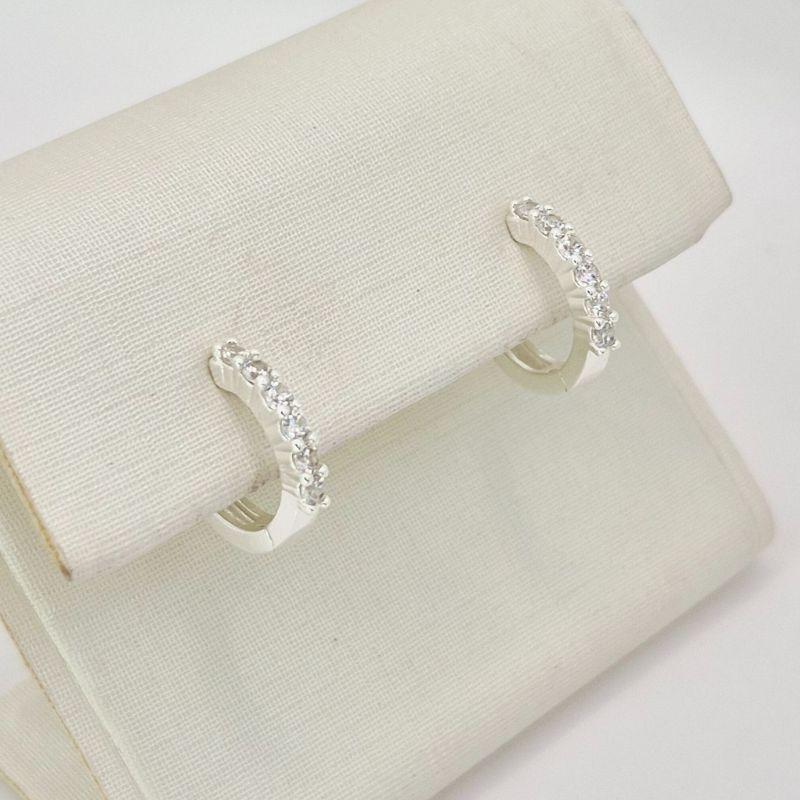 ARGOLA COM ZIRCONIAS