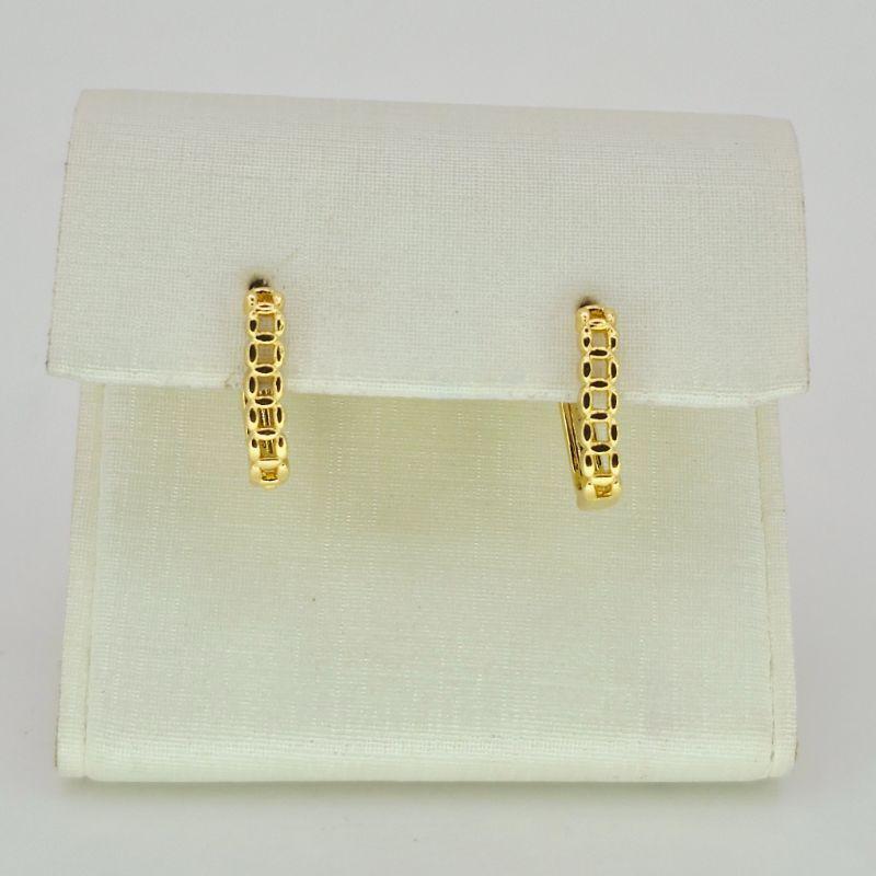 ARGOLA QUADRADA LATERAL VAZADA