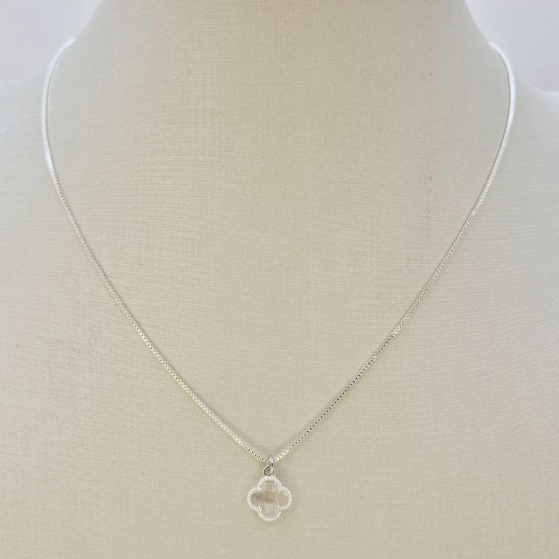 COLAR TREVO TRANSPARENTE