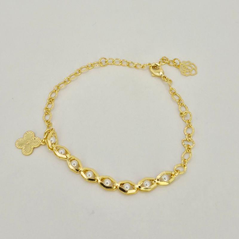 PULSEIRA PEROLAS E FLOR