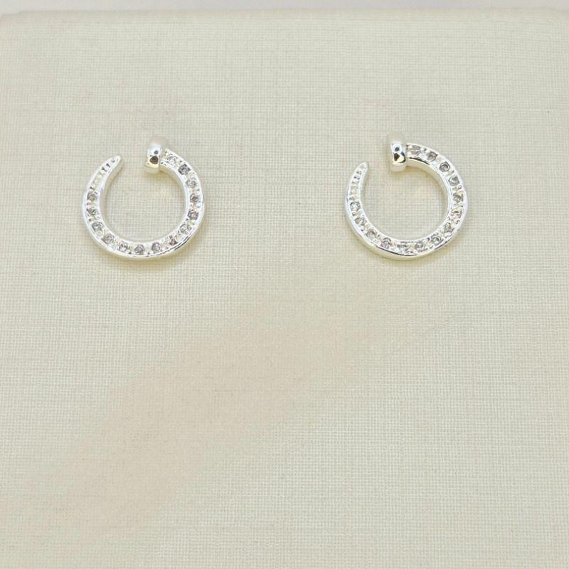 BRINCO PREGO CRAVEJADO