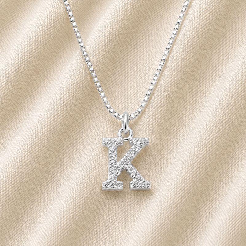 COLAR LETRA ZIRCONIA K