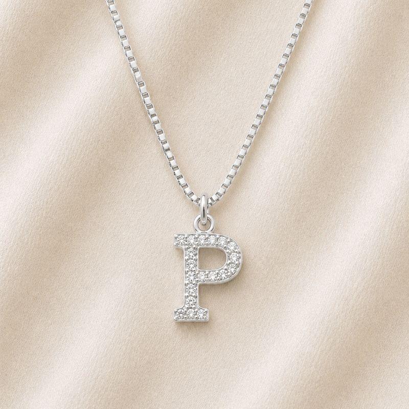 COLAR LETRA ZIRCONIA P