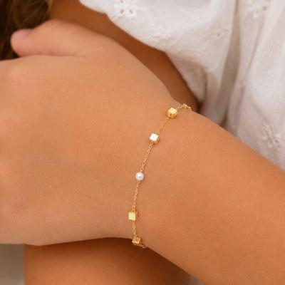 PULSEIRA INFANTIL PEROLA E CUBOS